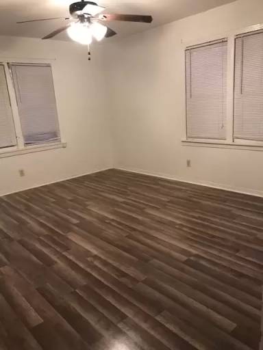 Main picture of 507 W Berry Dr