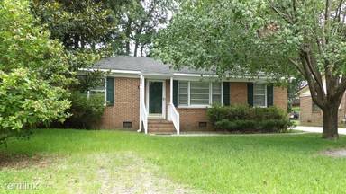 Main picture of 440 Anita Dr