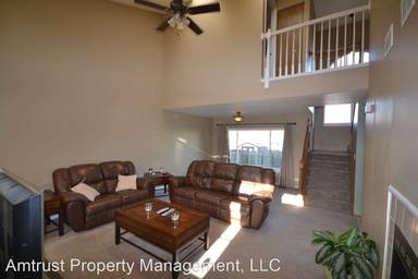 Main picture of 12 E Rosewood Ln