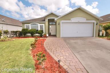 Main picture of 142 Rockhill Dr