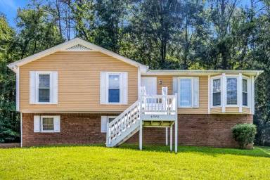 Main picture of 6320 Tyler Loop Rd