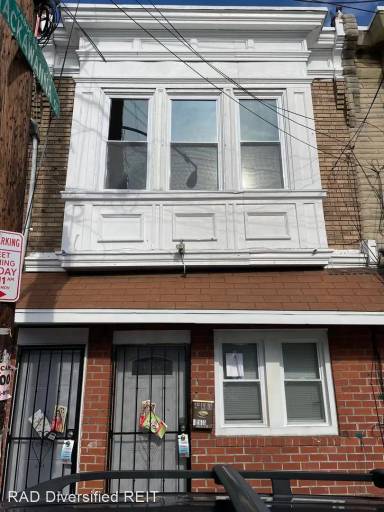 Main picture of 1835 Harrison St