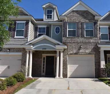 Main picture of 220 Durham Park Way