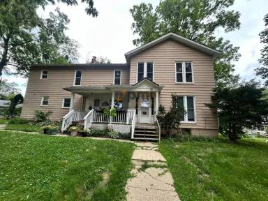 Main picture of 602 Indiana Ave