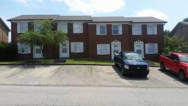 Main picture of 133 Maplehill Dr