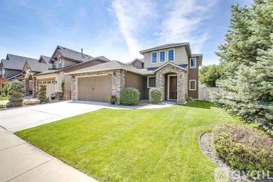 Main picture of 2809 N Ridgebury Ave