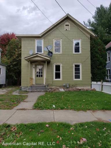 Main picture of 164 Boardman St