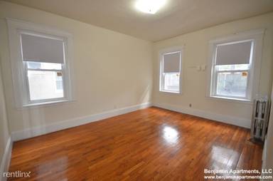 Main picture of 1334 Commonwealth Ave Apartments