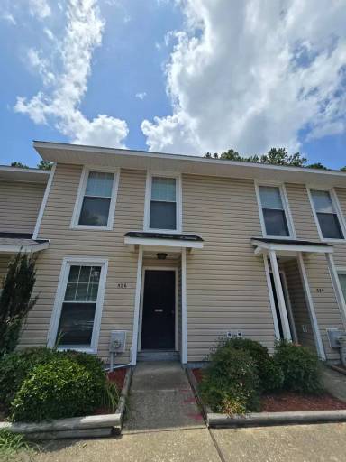 Main picture of 526 Mill Cove Ct