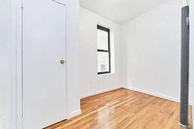 Main picture of 516 W 136th St