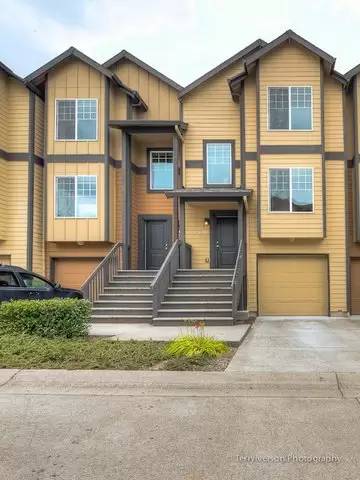 Main picture of 5909 NE 34th St