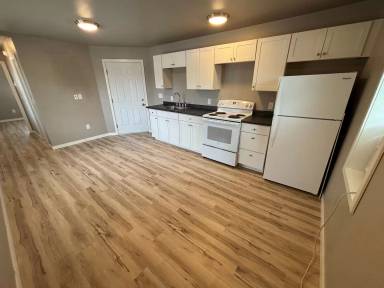 Main picture of 724 6th Ave N