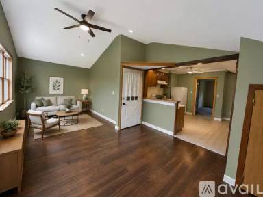 Main picture of 42 Cupola Rd
