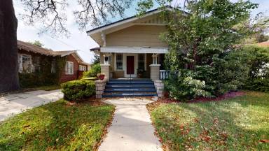 Main picture of 3619 Riverside Ave
