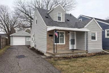 Main picture of 28319 Maple St