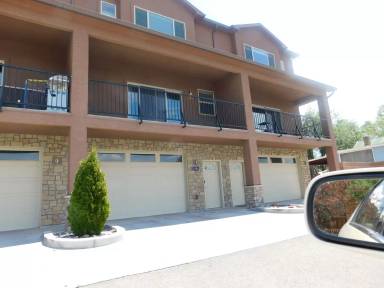 Main picture of 1534 Poplar Dr