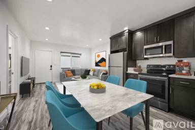 Main picture of 451 Coronado Ter
