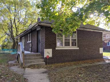 Main picture of 625 16th Ave