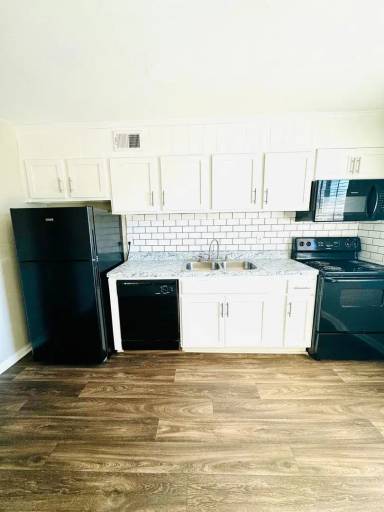 Main picture of 4663 Waldrop Dr Apartments