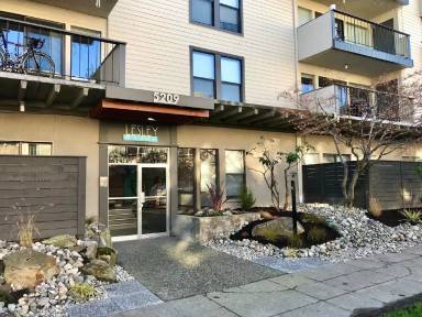 Main picture of 5209 Russell Ave NW