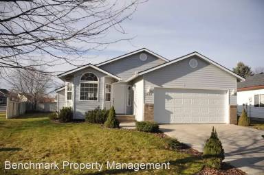 Main picture of 2521 W Chaumont Ln