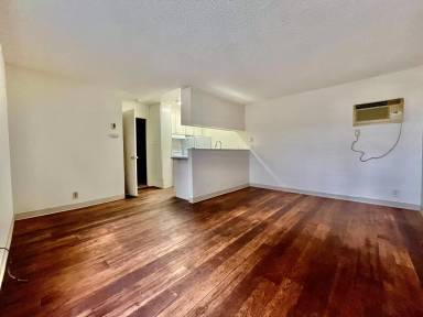 Main picture of 8767 Mira Mesa Blvd
