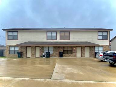 Main picture of 1201 Monroe Loop
