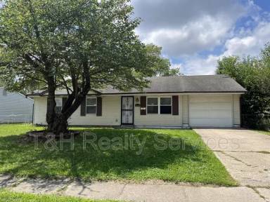 Main picture of 2644 N Boehning St
