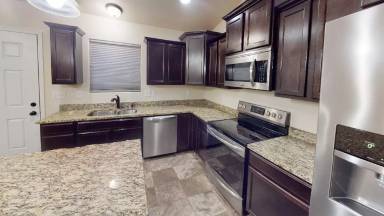 Main picture of 614 Northern Lights Blvd