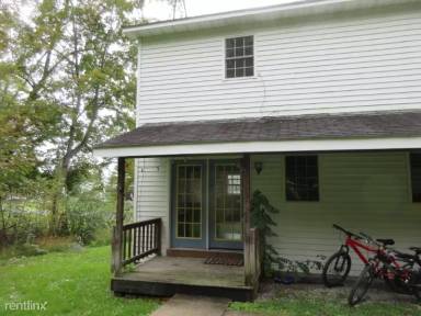 Main picture of 1008 8th Ave