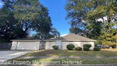 Main picture of 12403 Blue River Dr