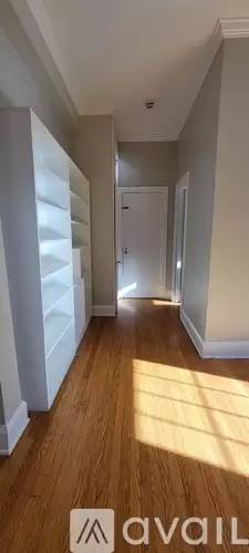 Main picture of 103 W 39th St