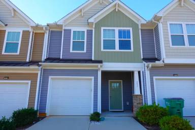 Main picture of 397 Hague Dr