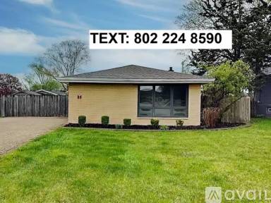 Main picture of 6 Julie Dr
