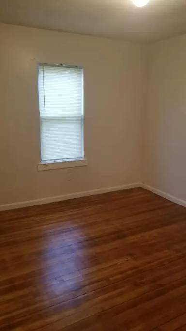Main picture of 14 Rosseter St