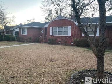 Main picture of 210 Magnolia St