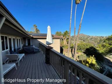 Main picture of 4223 Woodland Dr