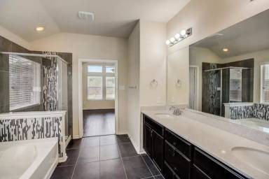 Main picture of 188 Orchard Hill Trl