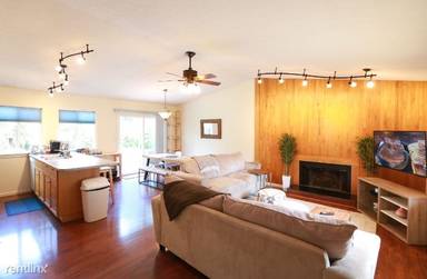 Main picture of 1765 Northbrook Dr