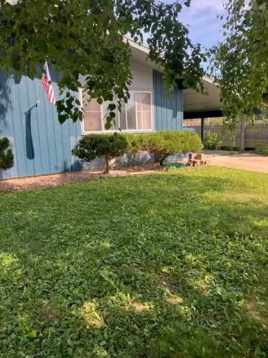 Main picture of 751 Bluffview Cir