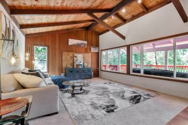 Main picture of 25600 Soquel San Jose Rd