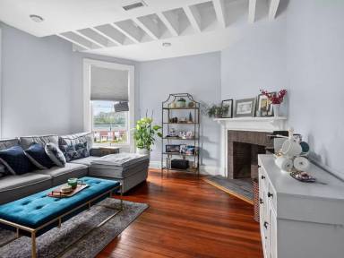 Main picture of 477 Prospect St