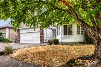Main picture of 13189 SW 154th Ave