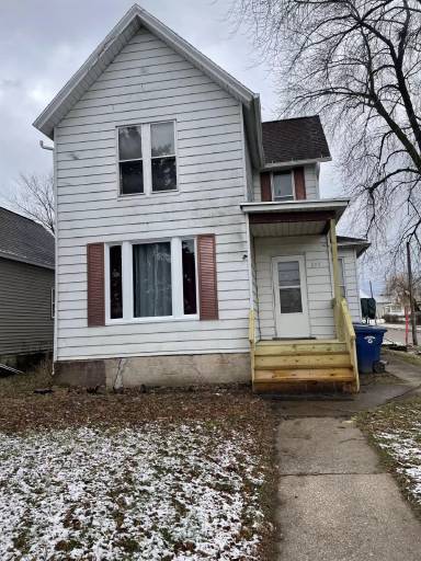 Main picture of 855 11th Ave S