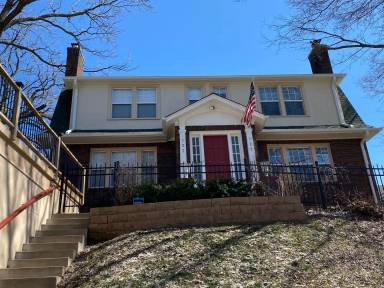 Main picture of 125 Essex Ln
