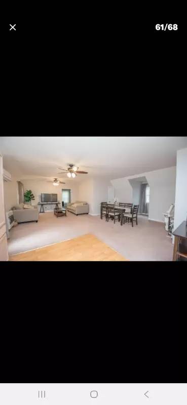 Main picture of 545 S Mount Carmel Rd