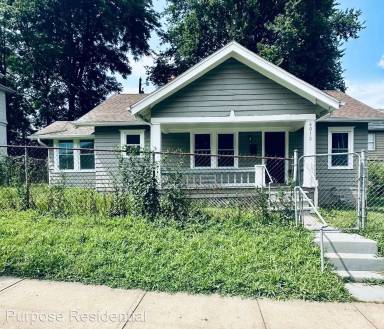 Main picture of 6012 Anderson Ave