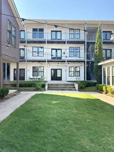 Main picture of 1716 Habersham St