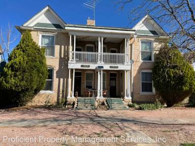 Main picture of 1013 Greenwood Ave