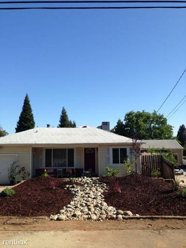 Main picture of 907 Lawton Ave